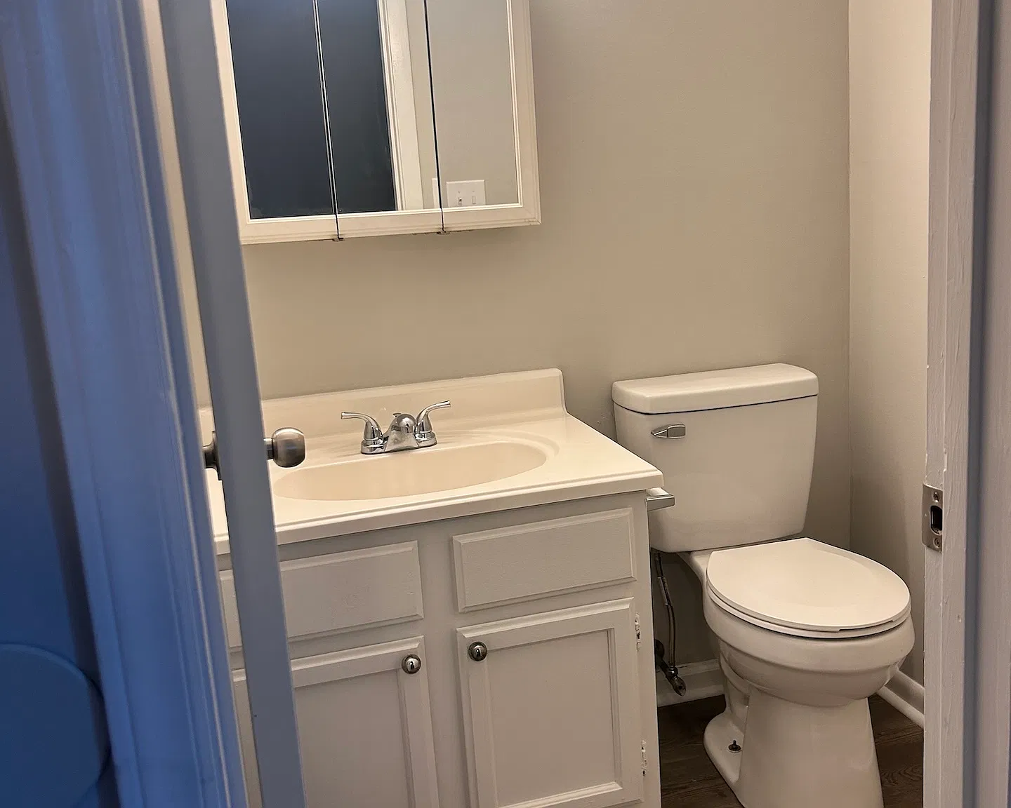 2 bed, 1.5 bath, 950 sqft, $975 — Photo 4