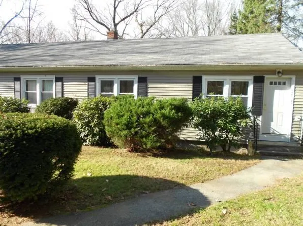 3-23 Nollet Rd #3, Chaplin, CT 06235