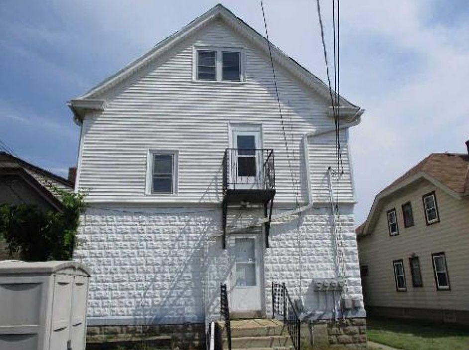 Building Photo 3