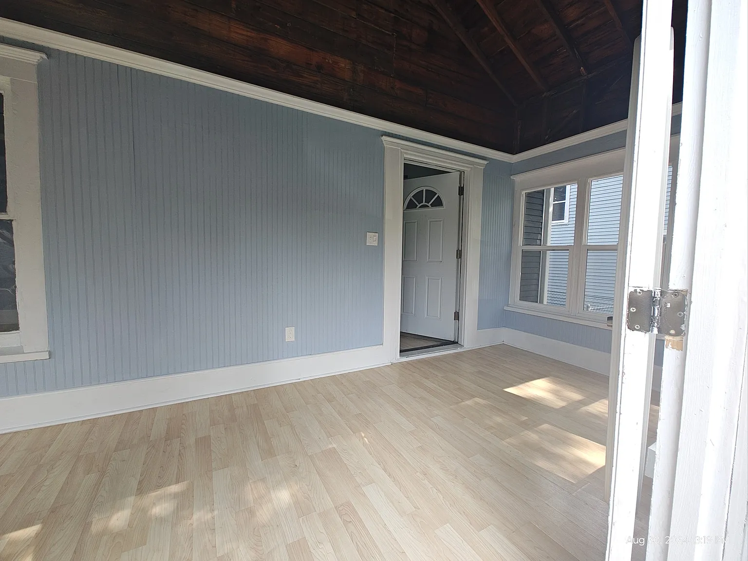 1132 Portage Ave — Photo 4