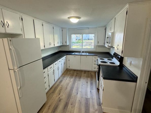 1007 N Prairie St #2