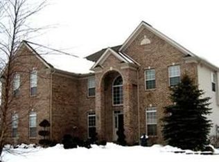 3163 Abrams Dr, Twinsburg, OH 44087