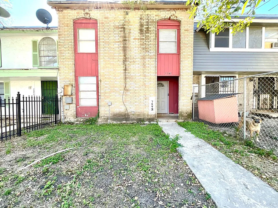 7042 Glen Mist