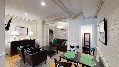 290 Beacon St #2 Photo 1