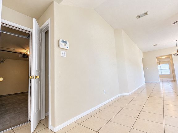 4th image of 7015 Biton Dr