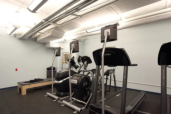 Sold by RE/MAX Town & Country | media 31