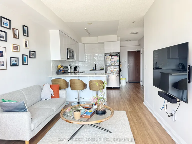 365 Prince Of Wales Dr #1203 — Photo 4