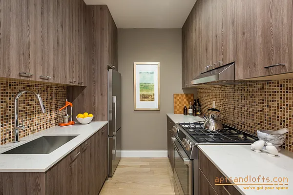 Sold by aptsandlofts.com | media 11