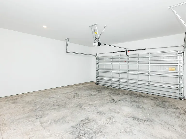 2135 Salinas Dr — Photo 19