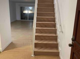 2550 S Barrington Ave #105, Los Angeles, CA 90064