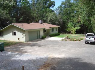 689 Crestview Dr, Diamond Springs, CA 95619