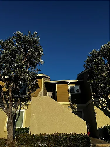 26312 Los Viveros #F Photo 1
