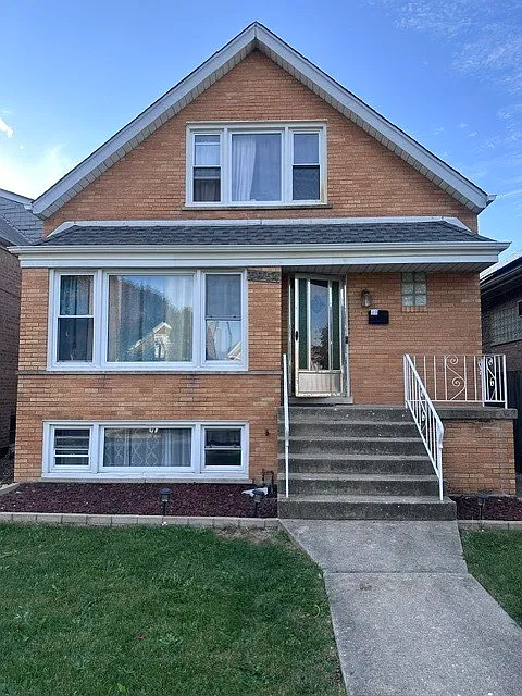 5954 S Kolmar Ave #1