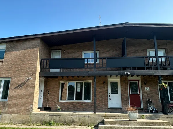 228 Cindy Ln #6, Essa, ON L0M 1B0
