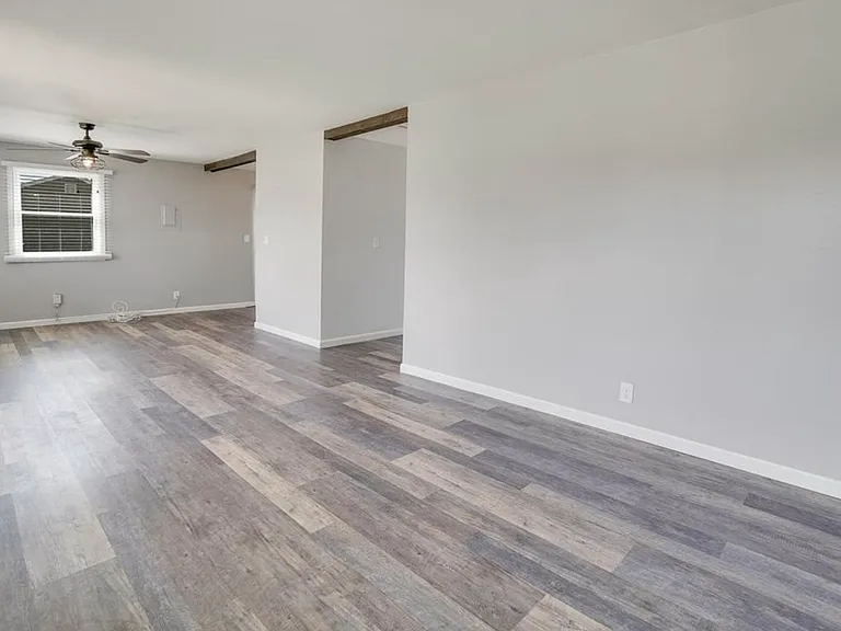 12 Normandy Dr — Photo 15