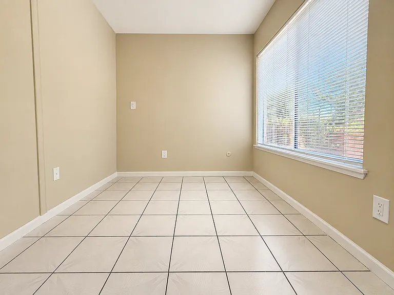 7907 Merrington Pl — Photo 8
