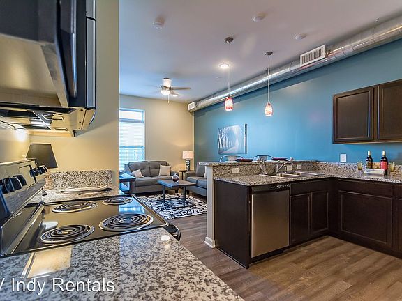 4th image of 2205 N Delaware St APT 305
