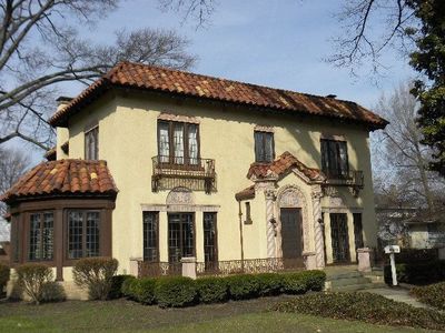 1021 Park Ave, Elyria, OH, 44035