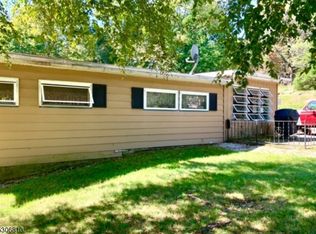 908 Quail Trl, Newton, NJ 07860