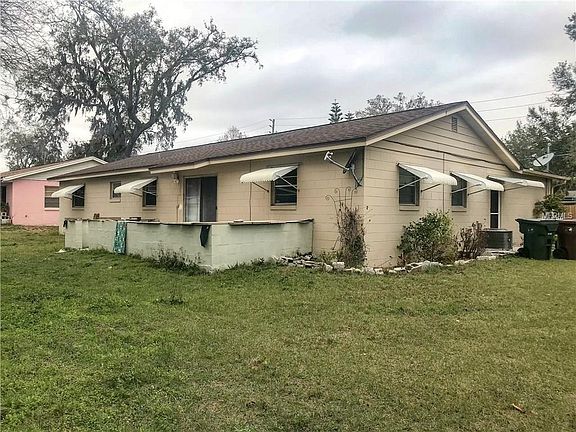 4th image of 610 E Magnolia St
