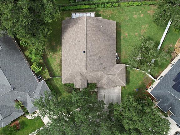 3rd image of 1124 SPLIT SILK STREET