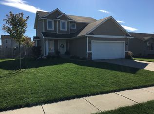 2912 SE Weatherstone St, Grimes, IA 50111