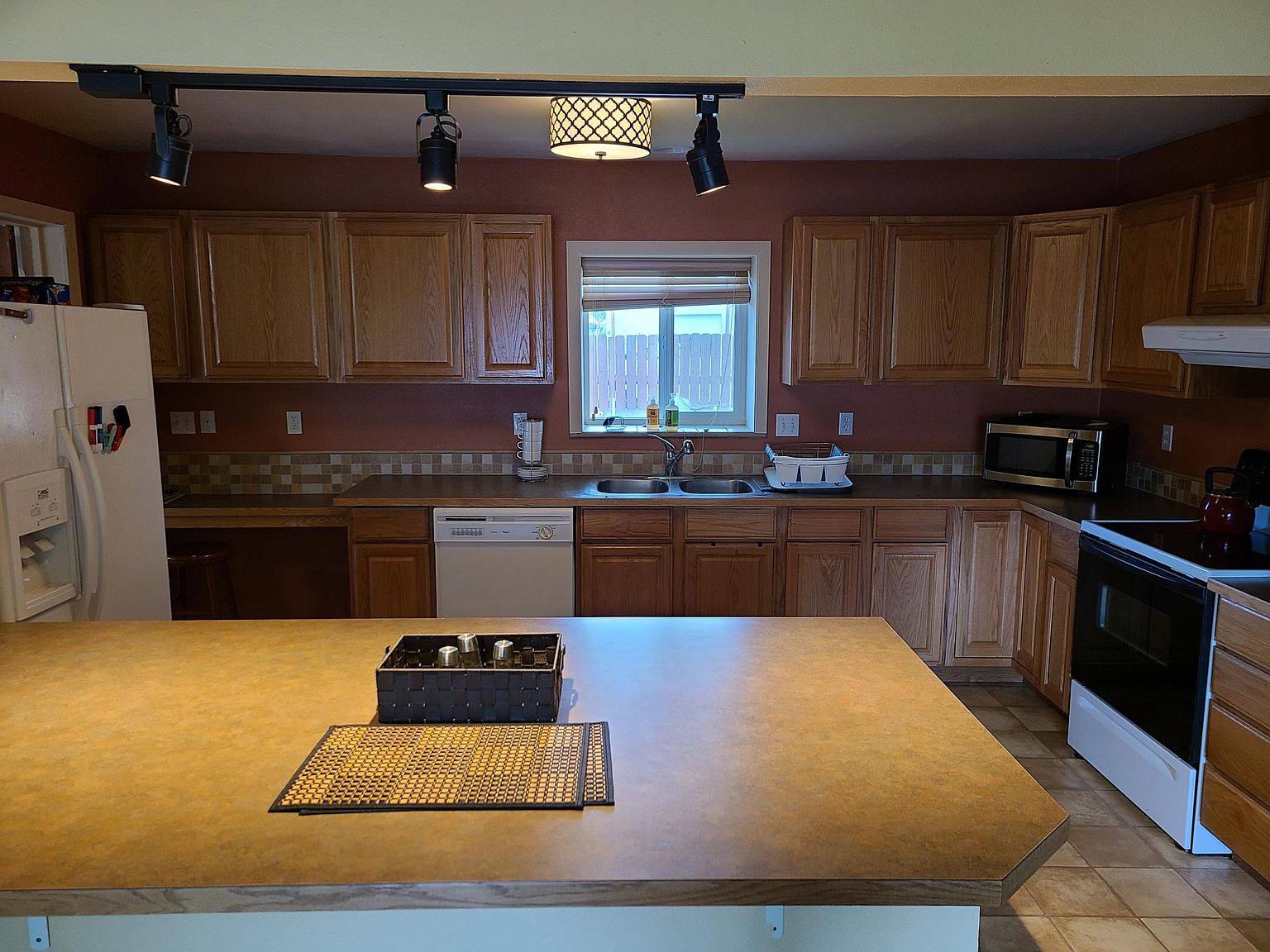 760 N A St, Heppner, OR 97836 Zillow