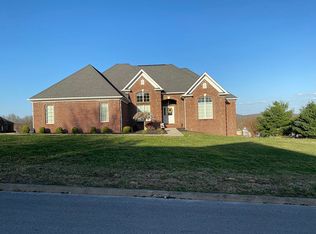276 Clear Lake Dr, Somerset, KY 42503