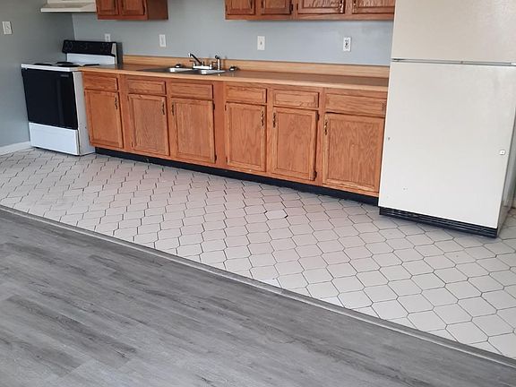 2nd image of 505 E Brookelynn Ct #2