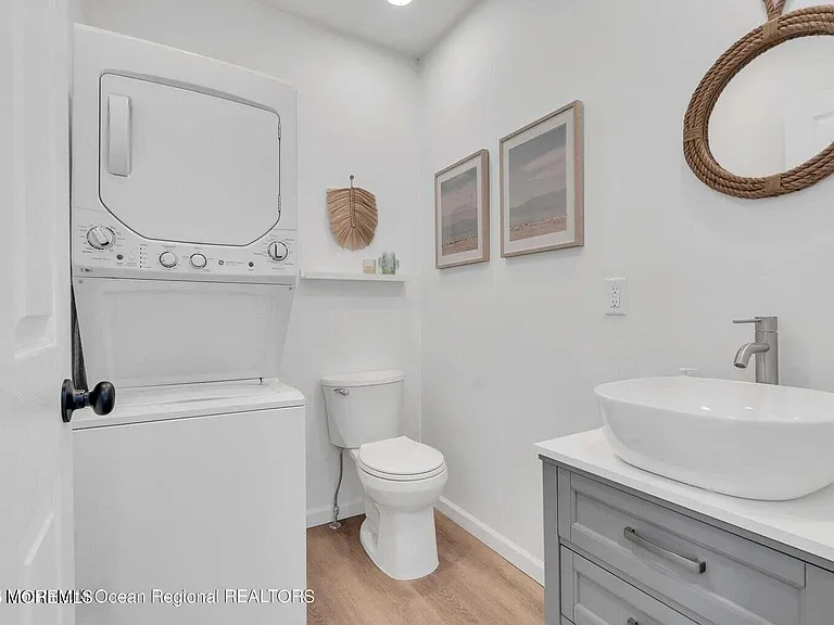 638A Redmond Ave — Photo 8