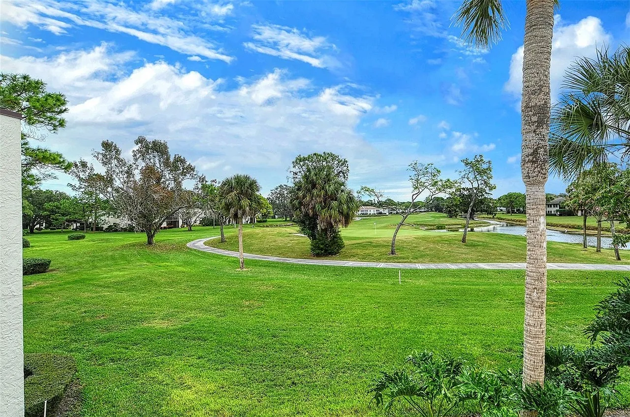 Richwood Link, Sarasota — Photo 1