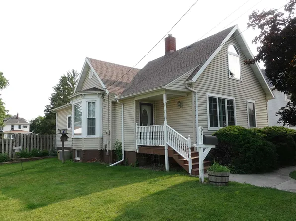 941 E Knox St, Galesburg, IL 61401