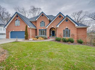 1817 Buckingham Ct, Kingsport, TN 37660