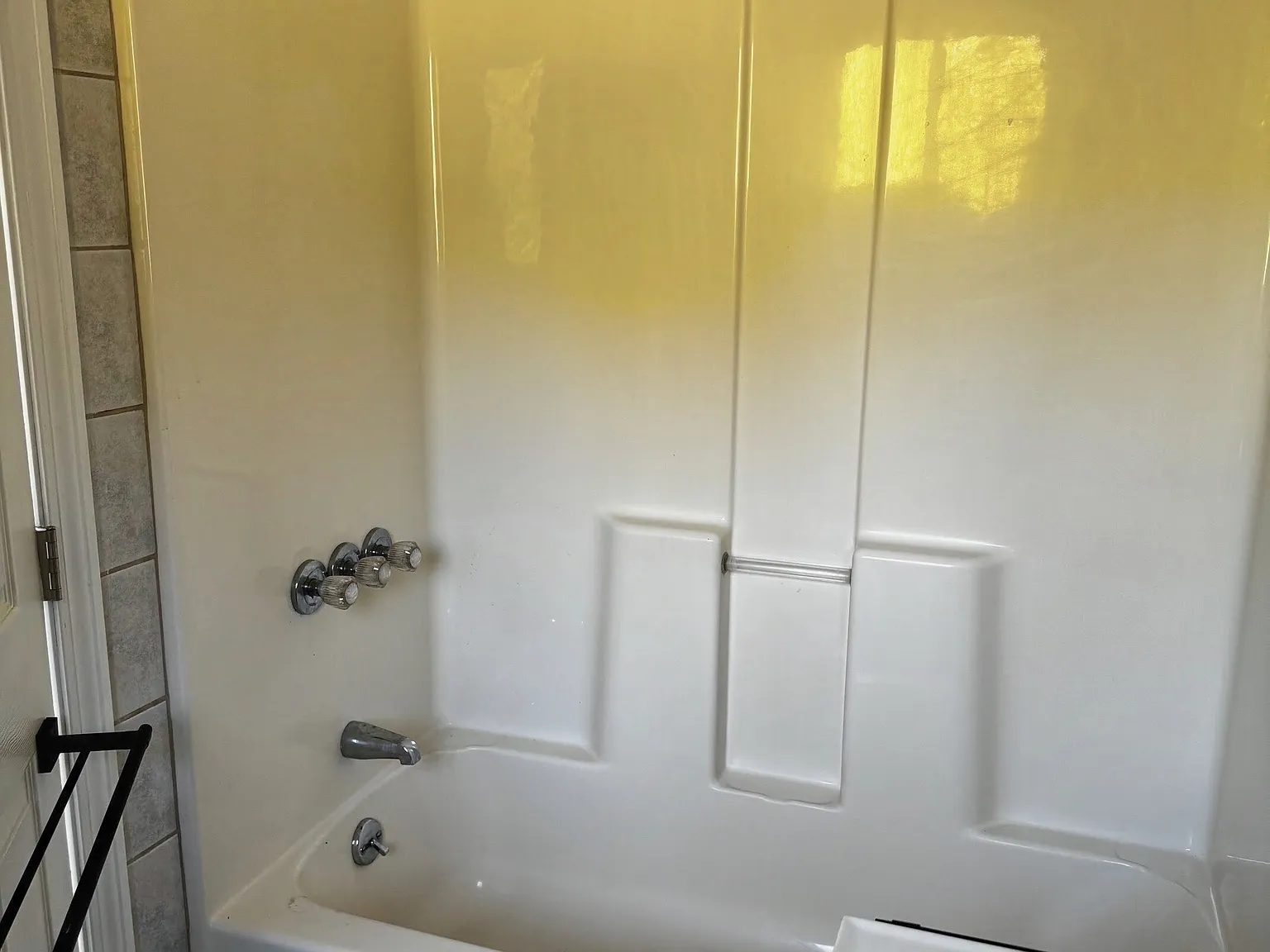 7 Gretchen Ln — Photo 3