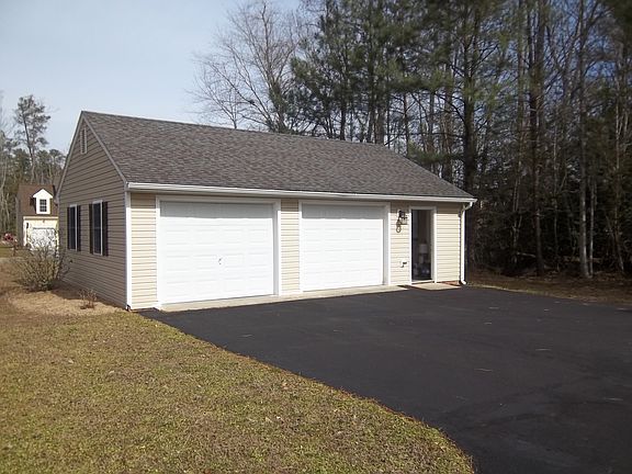 Detached Garage & work shop