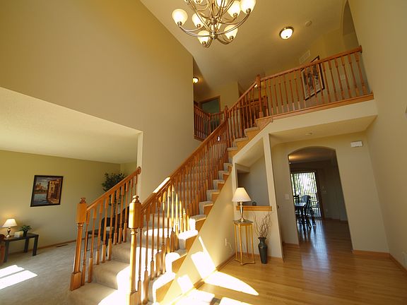 4th image of 634 Carver Bluffs Pkwy