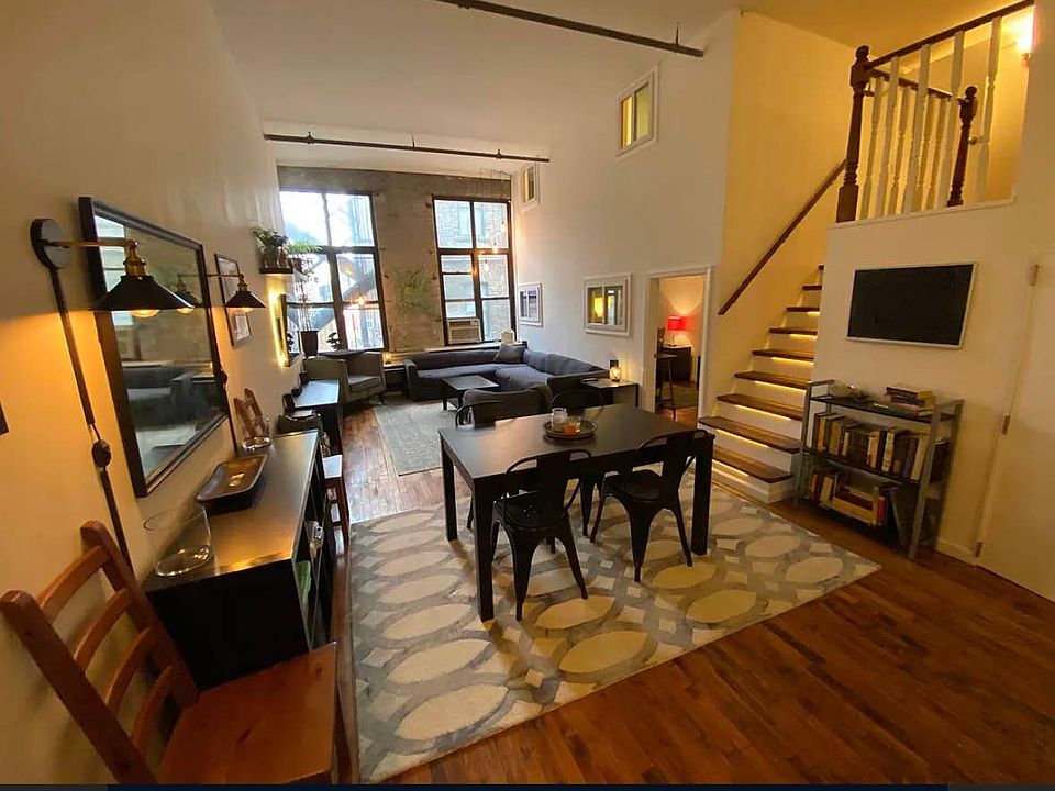 1st image of 260 Moore St APT 202