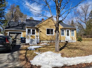 10 Kell St, Orono, ME 04473