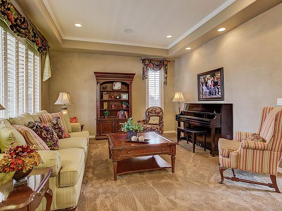 Coffered ceiling, speakers