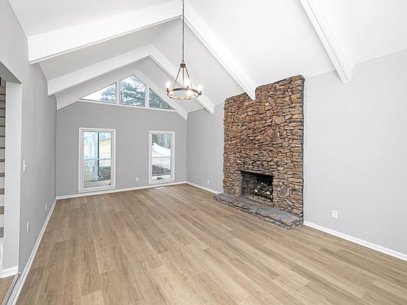 4th image of 2508 Hawksbury Ln