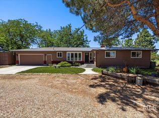 3175 1st Ln E, Parma, ID 83660