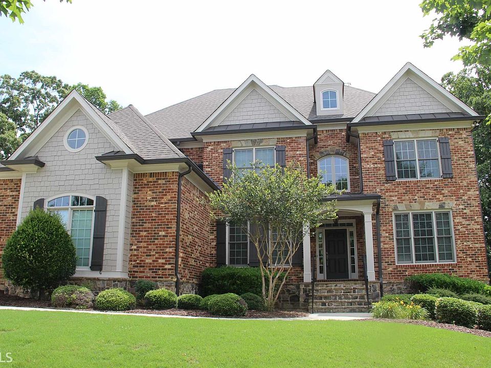 2nd image of 2605 Shumard Oak Dr