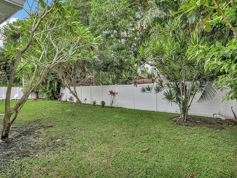 1035 NW 5th Ave — Photo 19