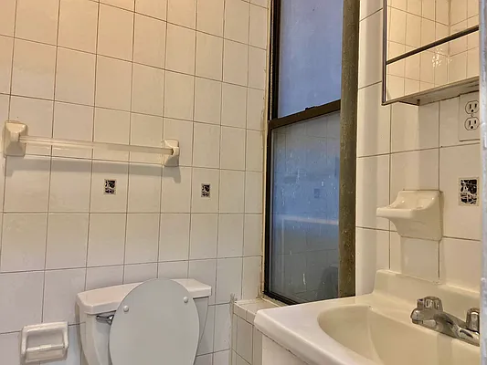 Rented by J Misrahi Realty Corp | media 9