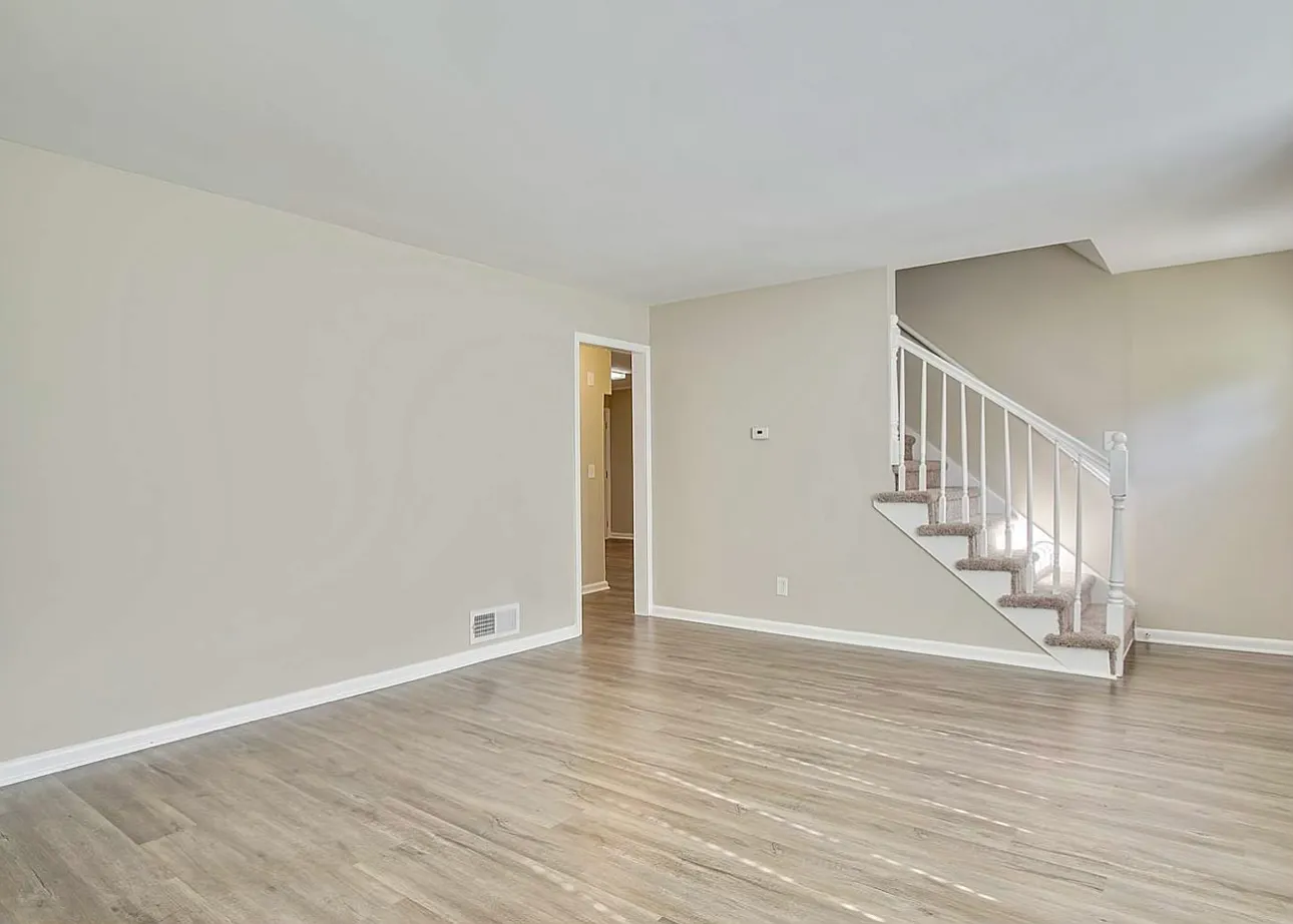 3 bed, 1260 sqft, $1,849 — Photo 1