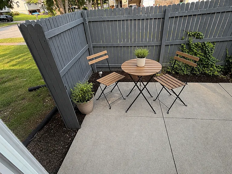 3323 Wildbriar Ln — Photo 10