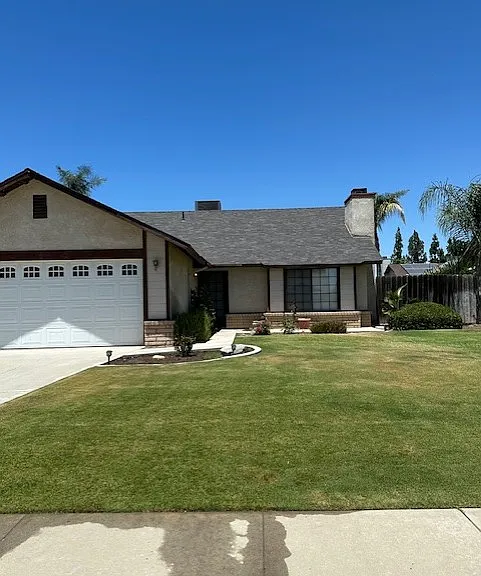 12202 Magruder Ave — Photo 2