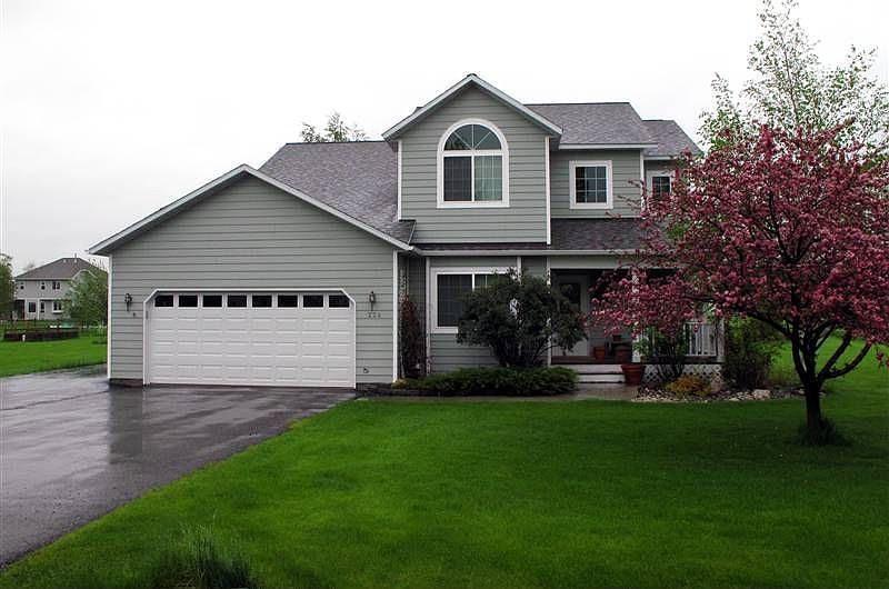1st image of 224 Poplar Dr