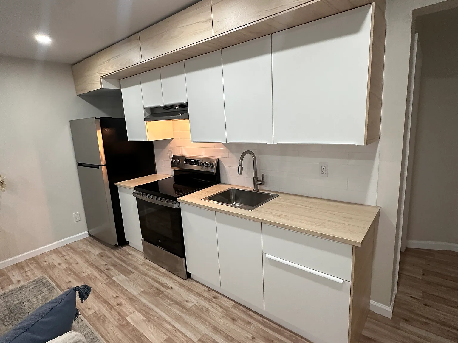 1 bed, 700 sqft, $1,275 — Photo 4