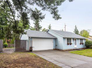 6526 SE Madrona Dr, Milwaukie, OR